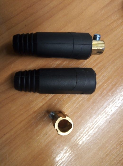 Продам кабельное гнездо DKJ 10-25