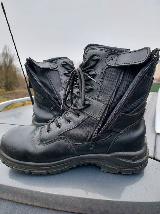 Продам дві пари берці виробнитства Чехії