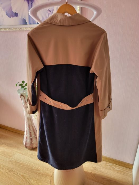 Стильний тренч ,плащ ZARA