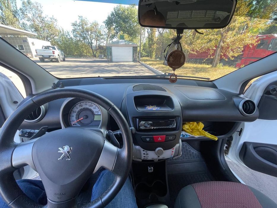 Продам машину в гарному стані