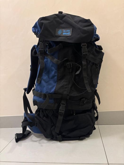 Туристический рюкзак arctic wolf новый