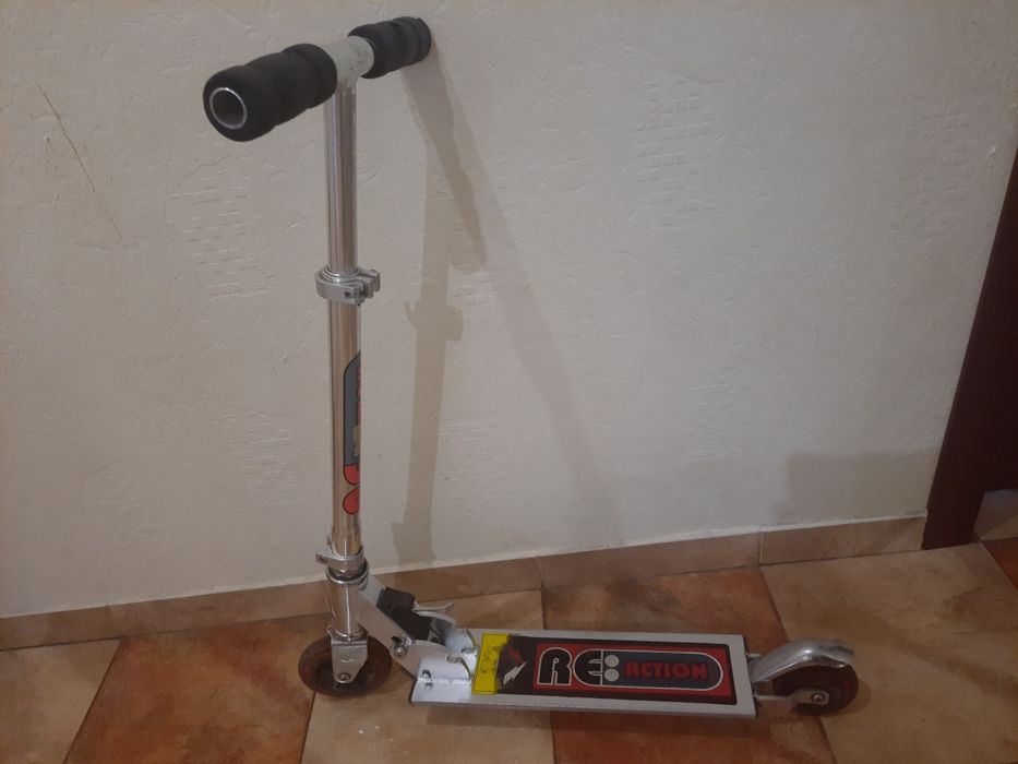 Самокат REACTION б.у.