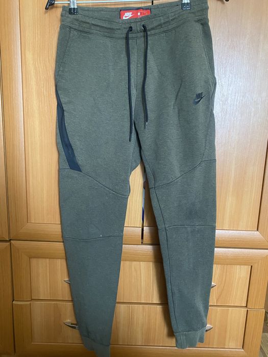 Штаны спортивные nike s