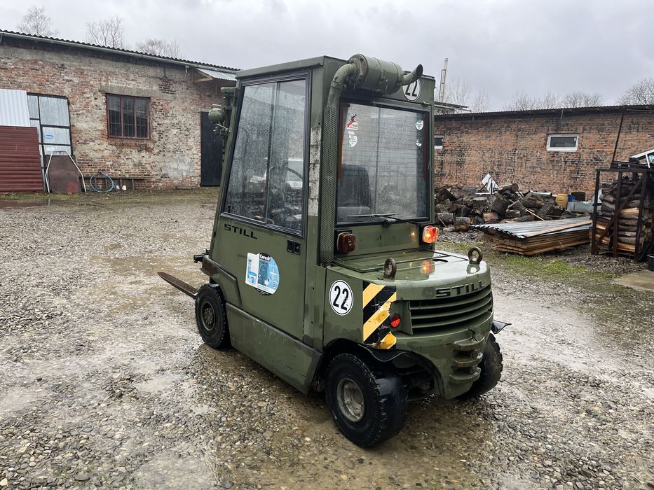 Погрузчик,Кара Still 2.5т