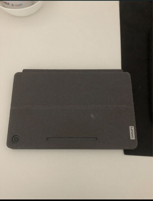 Lenovo IdeaPad Duet 3 Chromebook 11'' - Ecrã 2K (Modo Tablet)