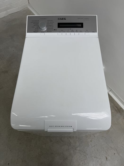 Пральна машина вузька/ вертикалка AEG/ Electrolux L70260TL 7кг А+++