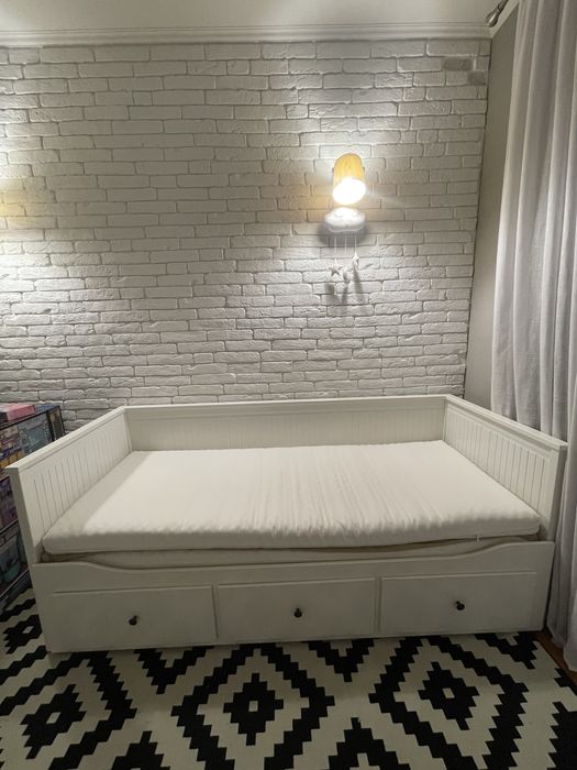 Кушетка ліжко Ikea