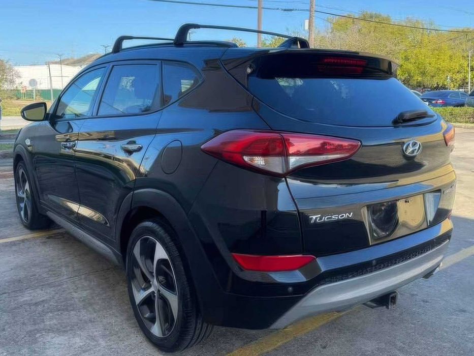 Hyundai Tucson Limited      2017