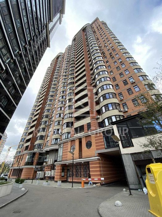 Продам 2к квартиру 96м2 з якісним ремонтом на Печерську!