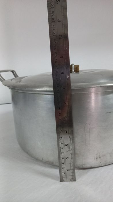 Grande Industrial em Alumínio com Tampa – 35cm (Capacidade aprox. 16L)