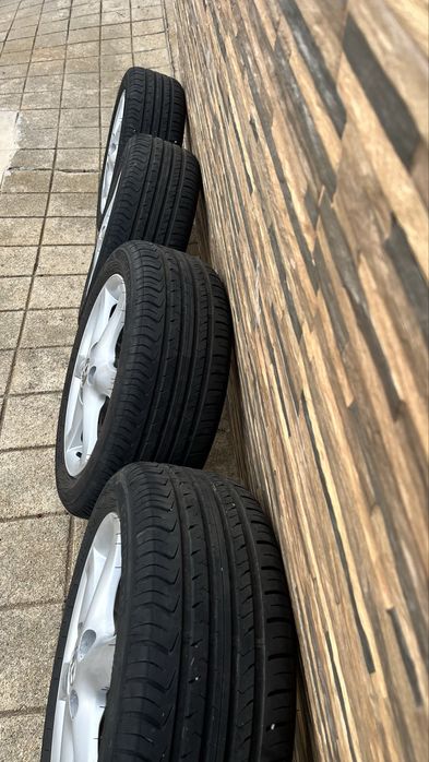 Jantes com pneus semi novos 195/50R15