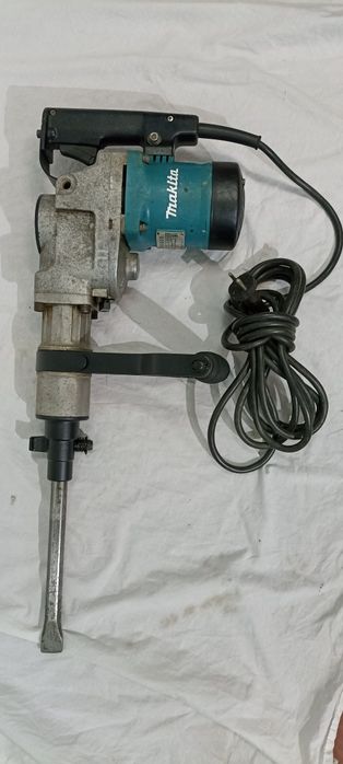 Отбойный молоток Makita HR5000 (17Дж.) Japan) из Германии.