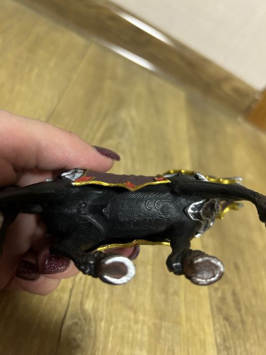 Лошадь Schleich