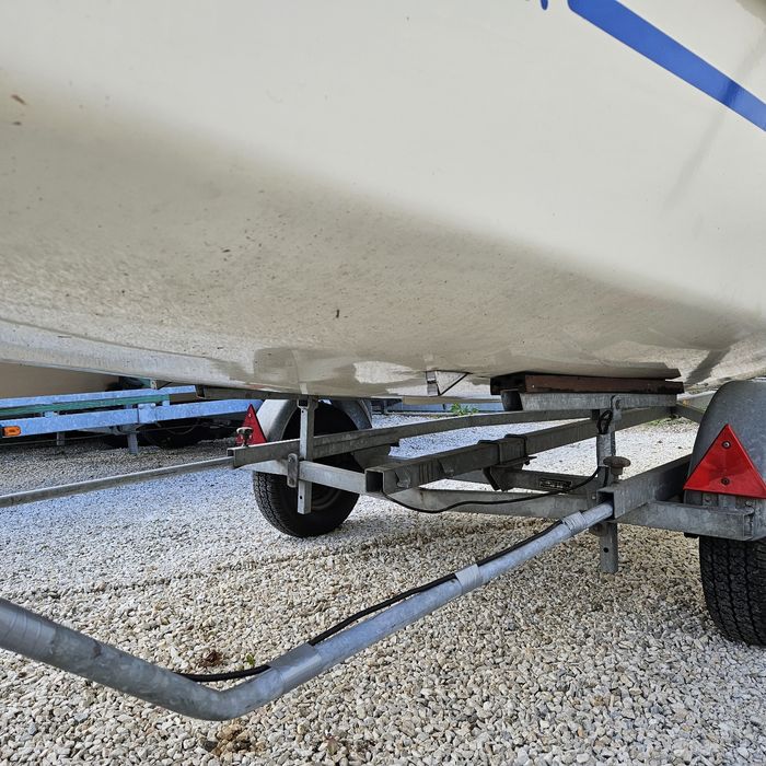 Żaglówka z Niemieckiej stoczni gruben ,Gipsy Star z przyczepami