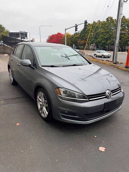 Volkswagen Golf TSI S      2015