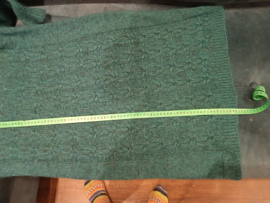 Жіночій одяг.в'язані речі