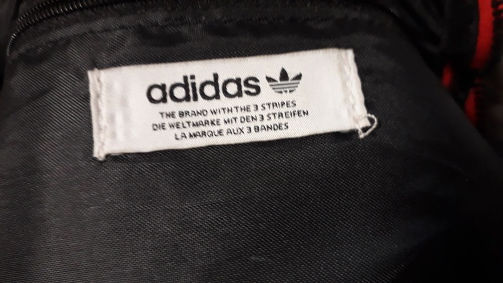 Nerka firma Adidas