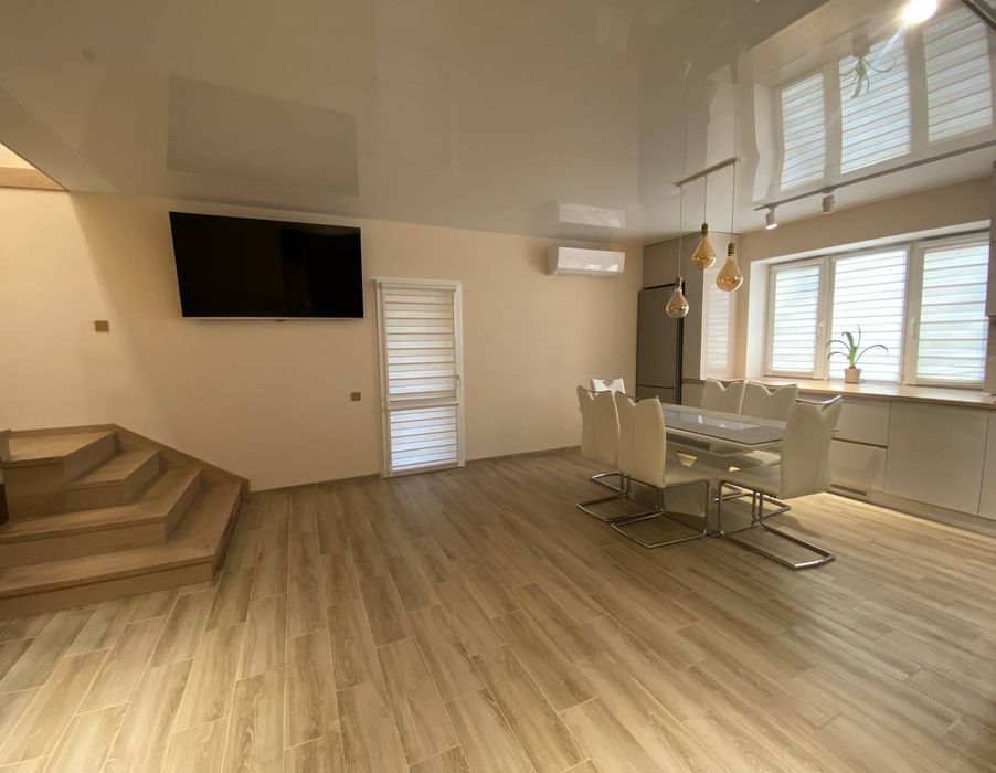 Продаж нового сучасного будинку( працюємо за програмами)