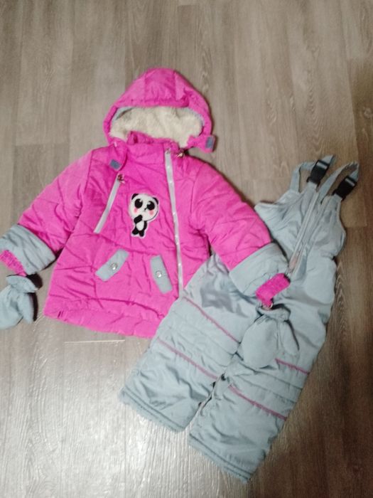Зимовий комбінезон для дівчинки