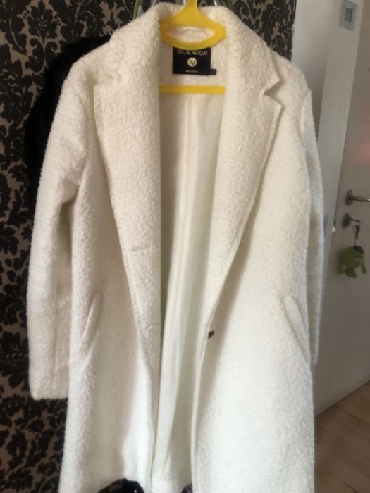 Damski plaszczyk wiosenny ecru rozmiar M