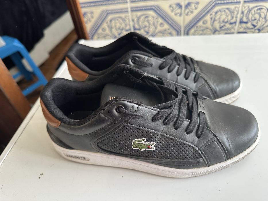 Sapatilhas Lacoste Tam. 41