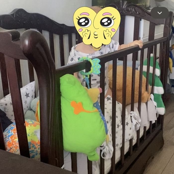 Дитяче ліжко з пеленальним комодом, матрац