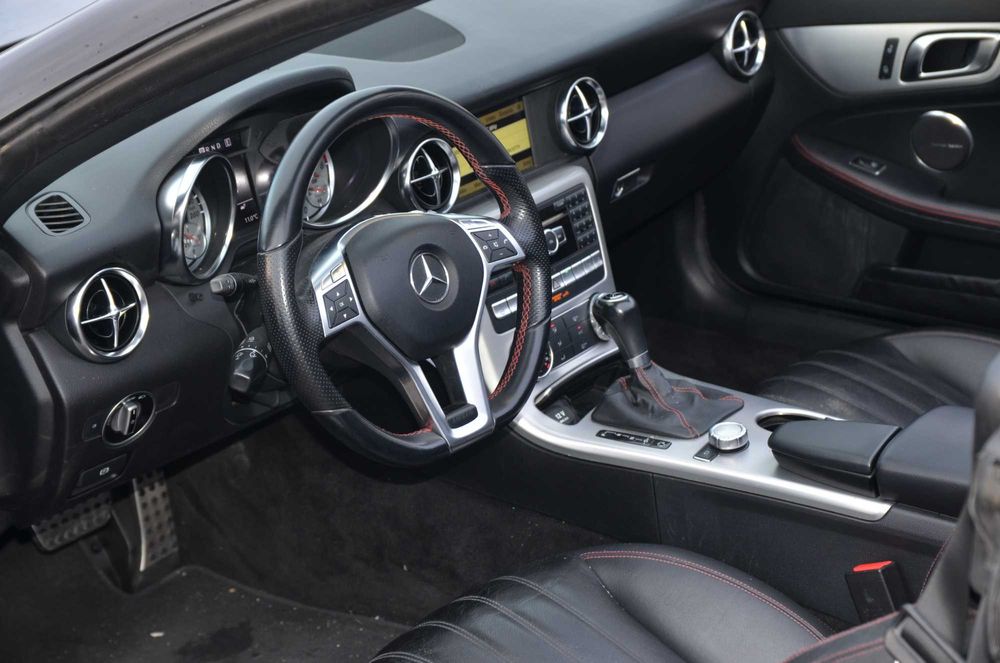 Mercedes-Benz SLK 250 CDi BlueEfficiency Automático | AMG