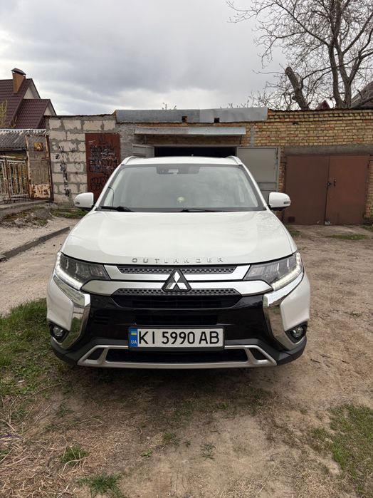 Mitsubishi Outlander 2019
