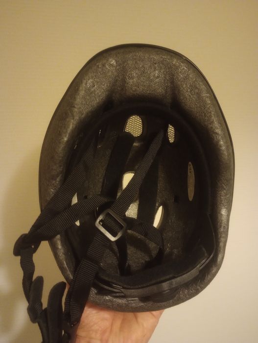 Kask dziecięcy mały