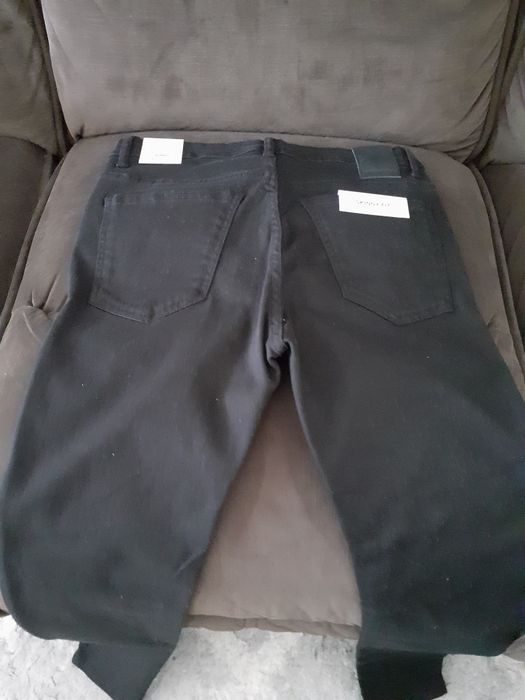 Calças de homem da Mango