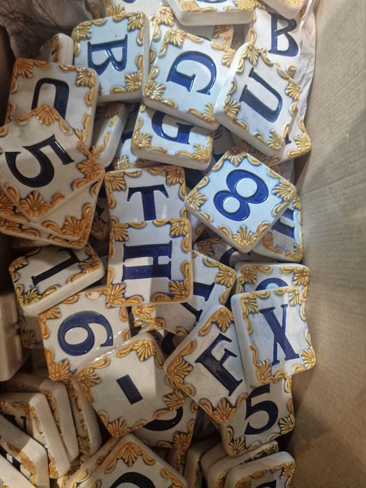 Lote com várias peças cerâmica