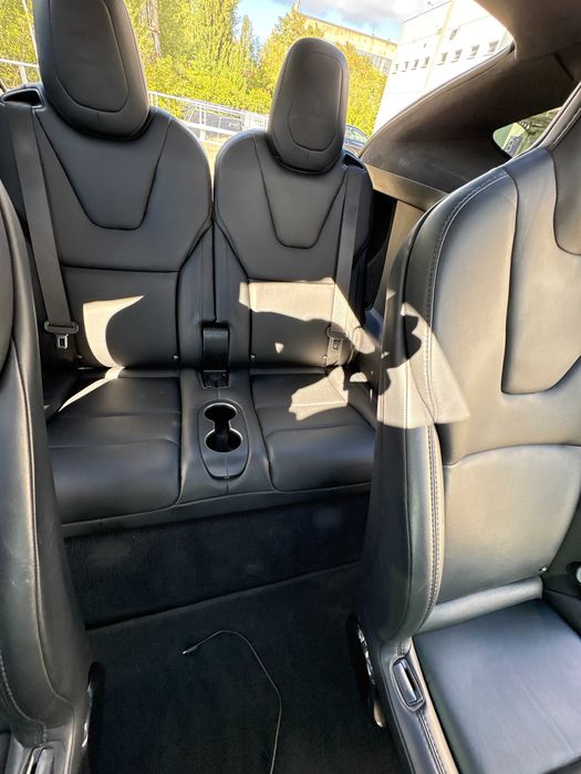 Tesla Model X 2019 VIN 5YJXCBE25KF204311 фото оголошення 14 з 23