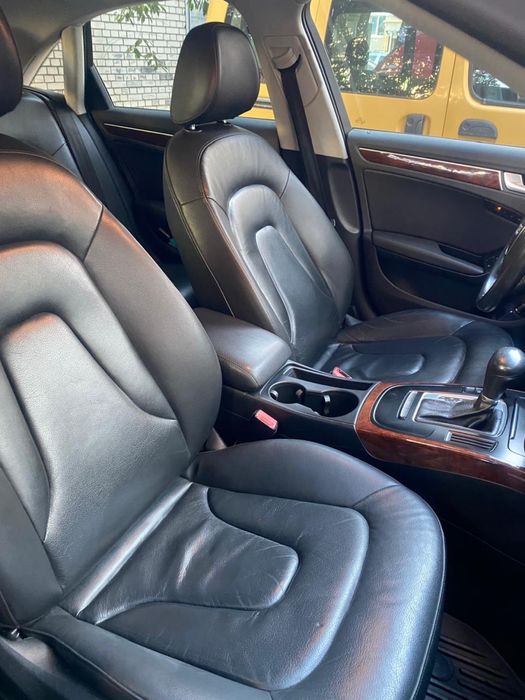 Продам Ауди а4 б8 2.0 бензин , S -line, Quattro