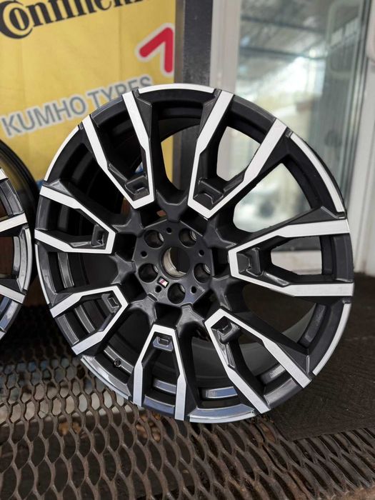 Оригінальні диски R21 на BMW X5 G05 X6 G06 915 m style