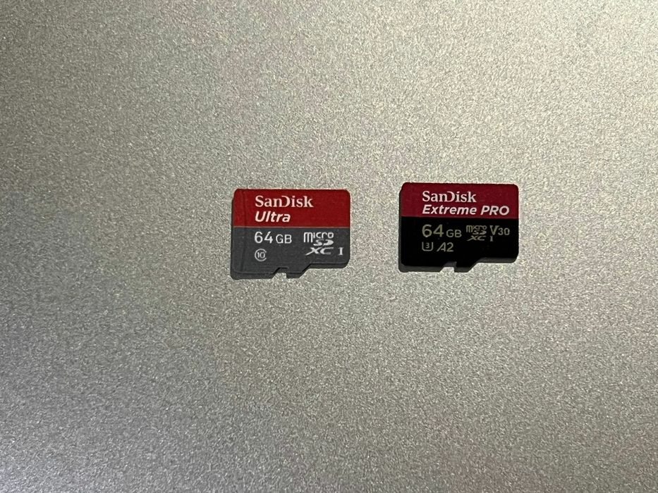 2 x Cartões de Memória SanDisk 64GB