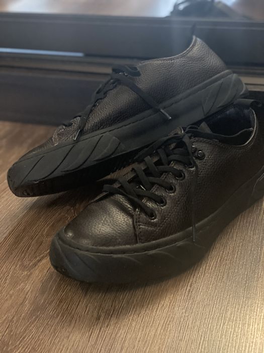 Чоловічі шкіряні кеди Karl Lagerfeld leather low-top sneakers
