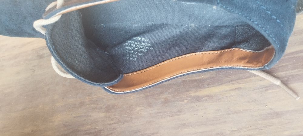 Buty męskie , granatowe , zamszowe ze skórzaną wyściółką