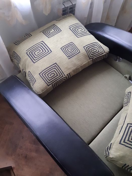 Крісла розкладні. Нові.