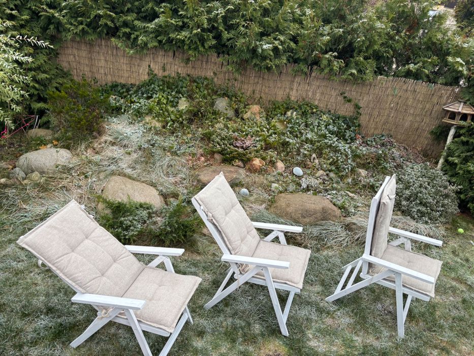 Krzesła ogrodowe składane drewno akacja 3 szt, duże i wygodne.