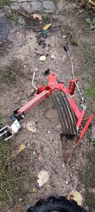 Moto enxada semi nova
