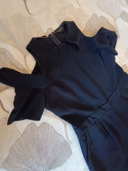 Kombinezon Krótki Letni Elegancki Odkryte Ramiona  Top Shop 40