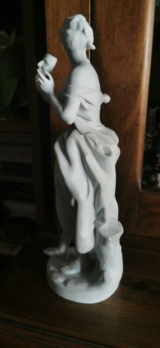 Diversas estatuetas em biscuit Vista Alegre