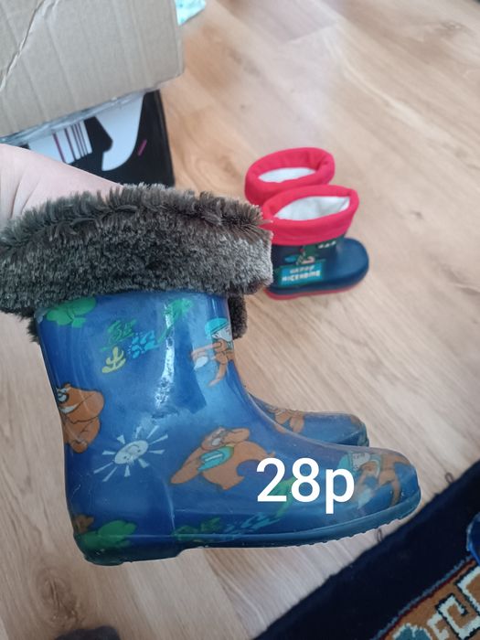 Взуття дитяче приємні ціни гарний стан