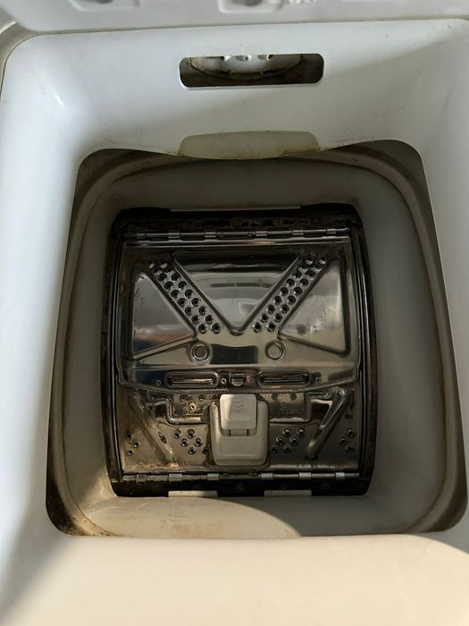 Пральна машинка whirlpool вертикальне завантаження робоча, ржавчина