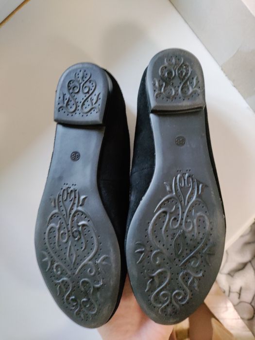 Лодочки балетки туфлі на низькому ходу чорні замшеві