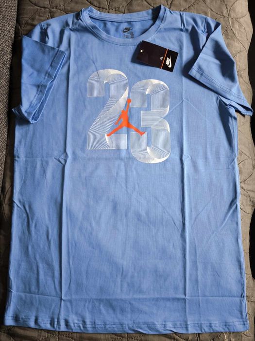 Koszulka t-shirt męska rozmiar XL.
