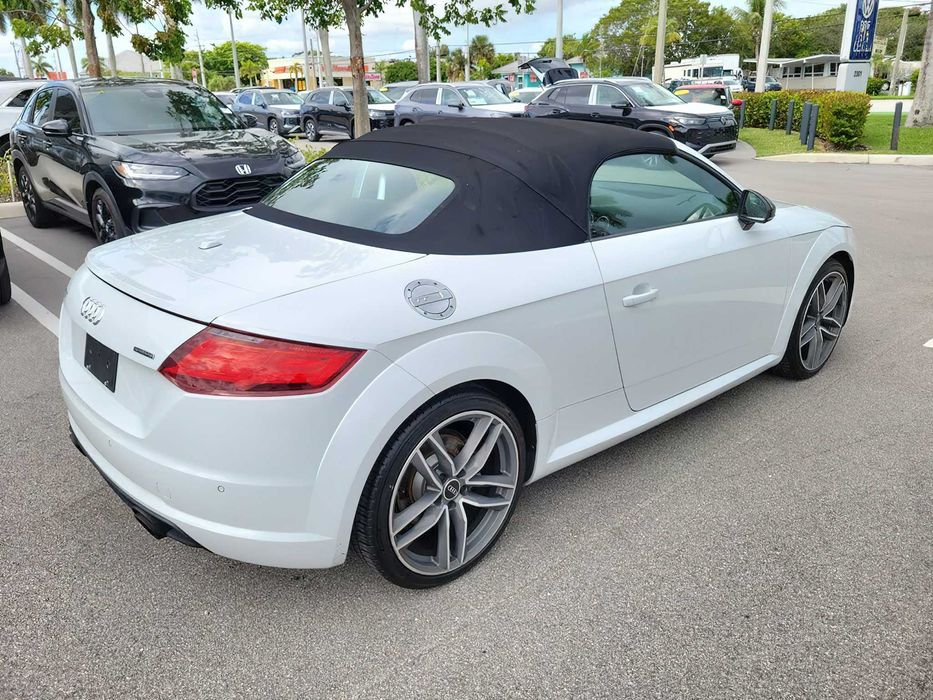 Audi TT quattro      2018