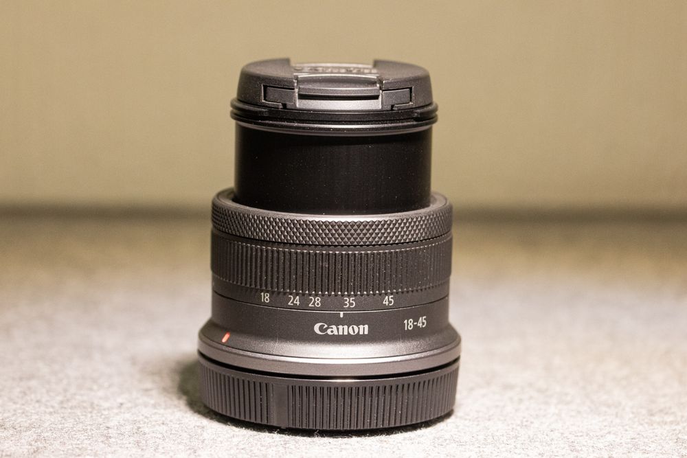 Kit Canon R50 + RF 18-45