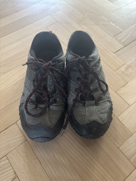 Sprzedam buty tekingowe rozm 36 dl wkladki 22