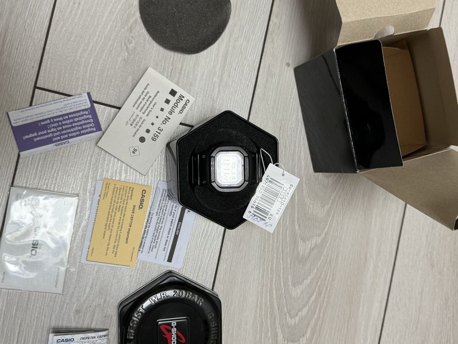 Легендарний годинник оригінал: Casio G-Shock GW-M5610-1ER